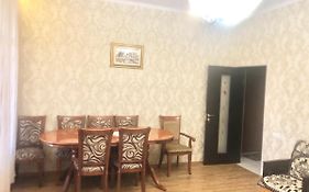Confy Appartment In Near Republic Square